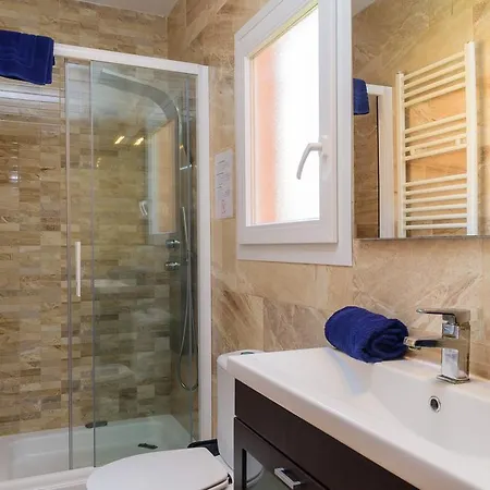 Costabravaforrent Can Llado בית נופש *